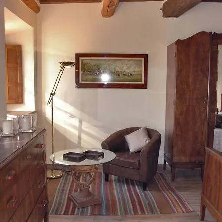 アパート La Libellula- Casale Panoramico Con Piscina In Versilia *