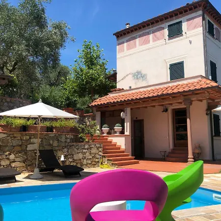 La Libellula- Casale Panoramico Con Piscina In Versilia Apartment *
