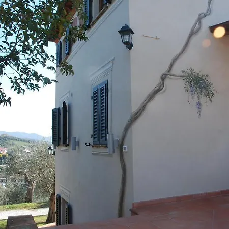 La Libellula- Casale Panoramico Con Piscina In Versilia Apartment Massarosa